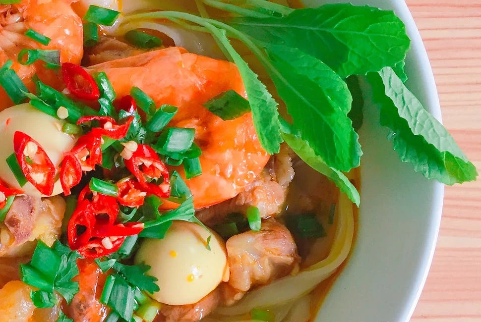 Savoring Lake Tahoe: A Culinary Journey Through the Best Eateries and Dining Experiences